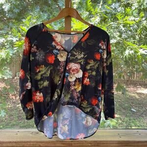The Odells Women's Black Floral Long Sleeve Hi Low Top Size L